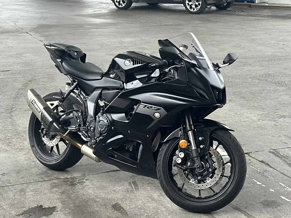Black sport motorcycle cleaned by Great Smokey Detailing